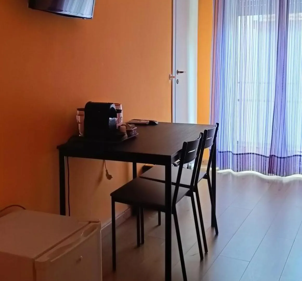 Apartament Colorful Scicli 0*,